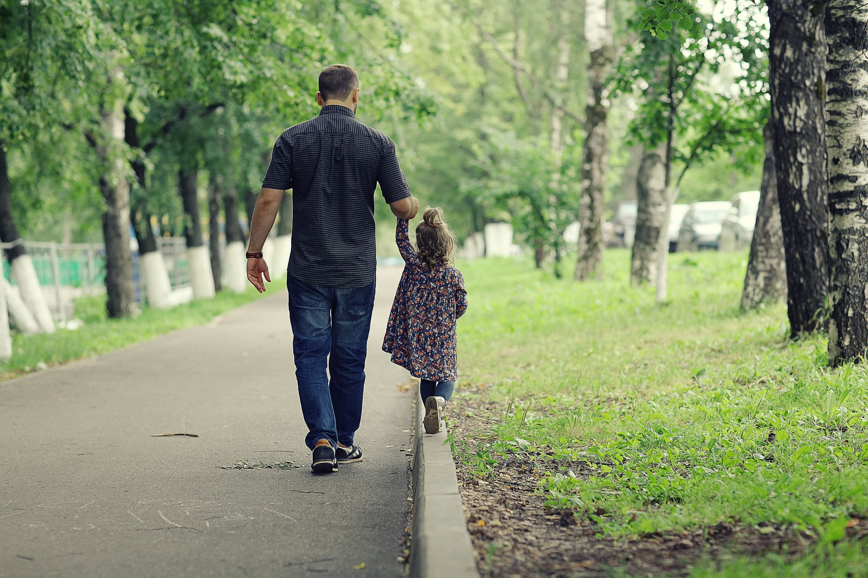 Claiming child deals support from father